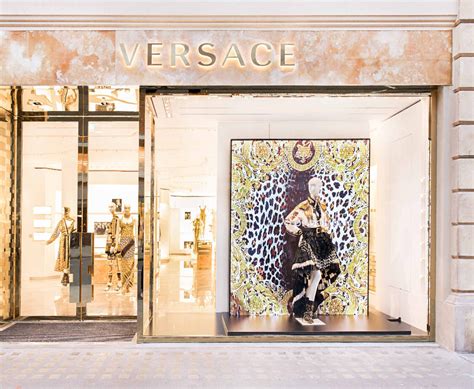 lavorare per versace|versace shop.